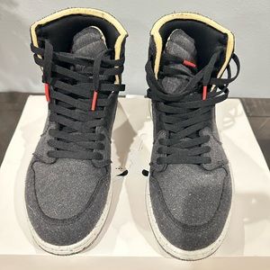 Nike Air Jordan 1 Retro High Zoom